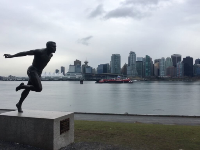 ldotm_vancouver_statue_downtown_background